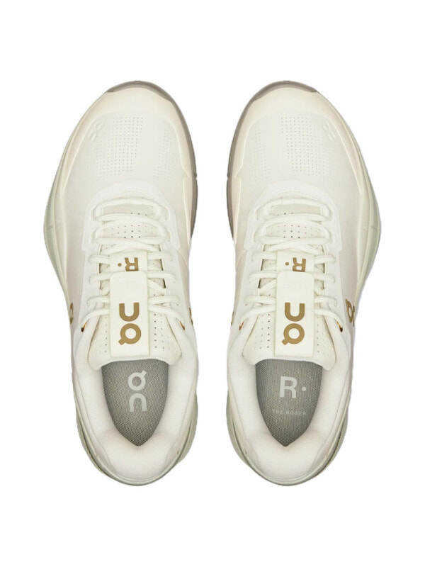 On The Roger Pro Low top Tennis Shoes Men's White