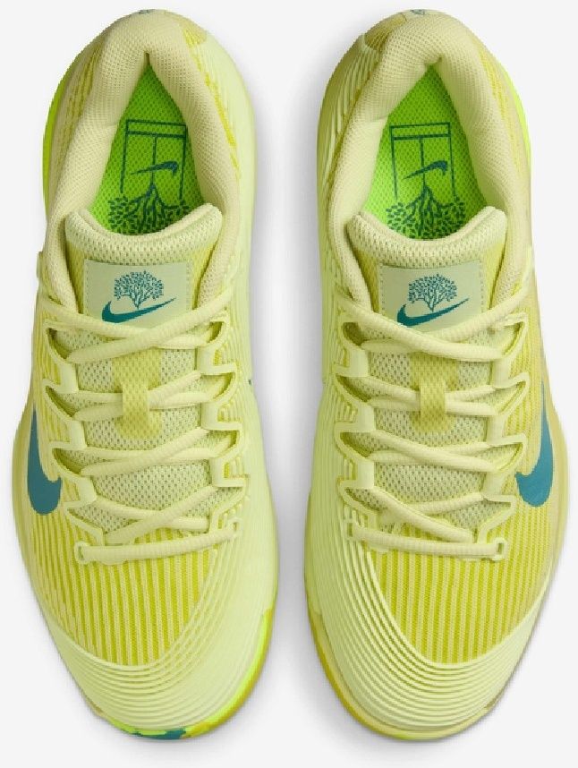 Кроссовки женские Nike Vapor 12 Premium, Зелёные (р. 37)