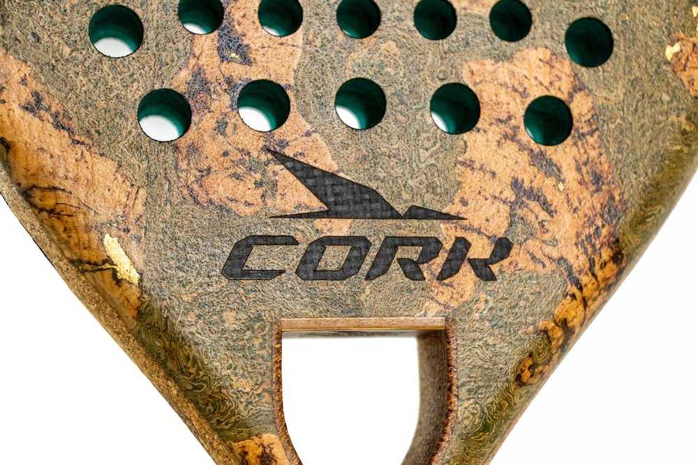 Ракетка для падел тенниса Cork Supreme Control III (366-370 г)