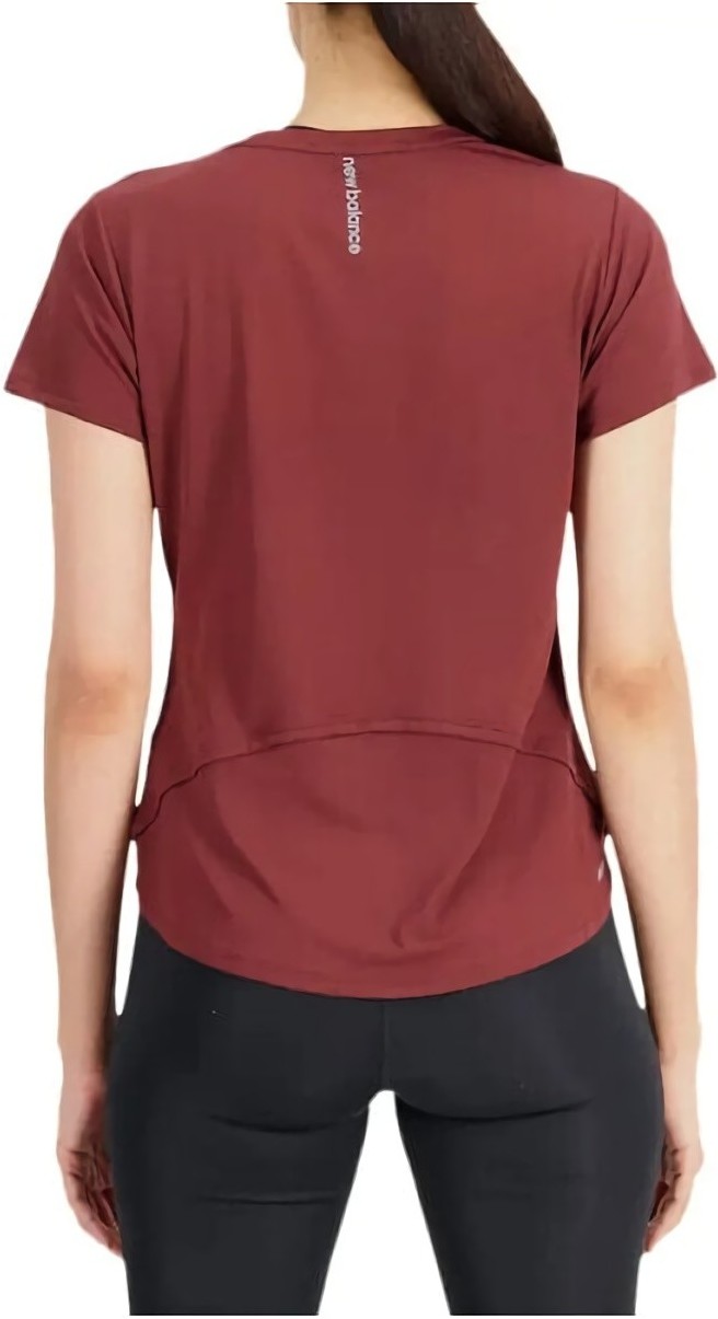 (EU) Футболка женская New Balance Accelerate, Коричневая (XS)