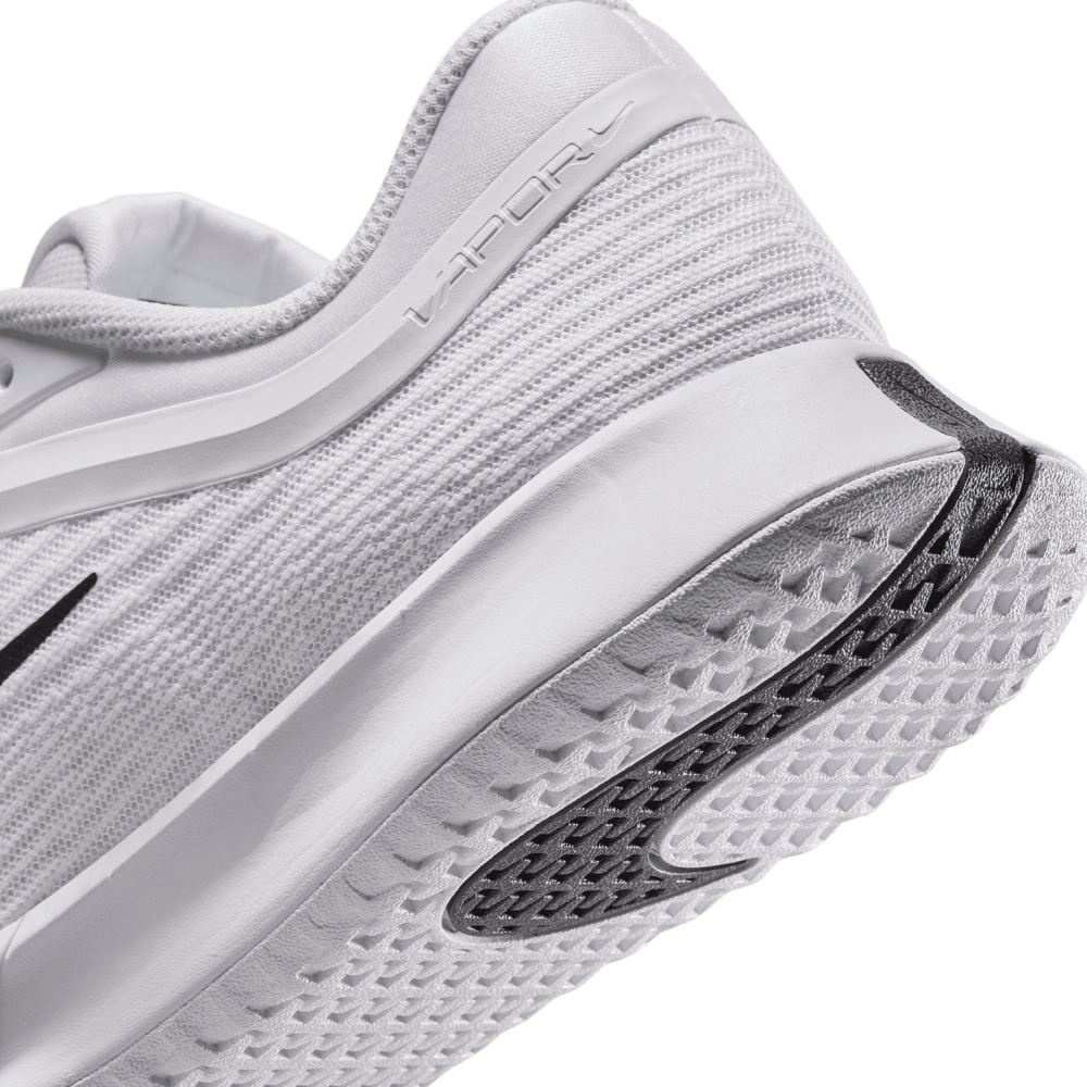 Кроссовки женские Nike Vapor Pro 3 HC Premium, Белые/Чёрные, для твёрдых кортов, с технологией Air Zoom (р. 41)