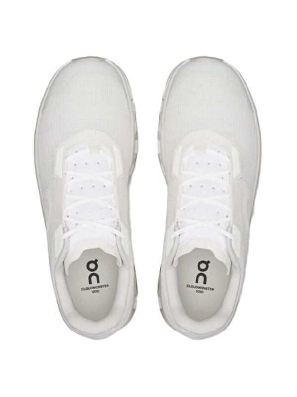 Cloudmonster Void On 'White'