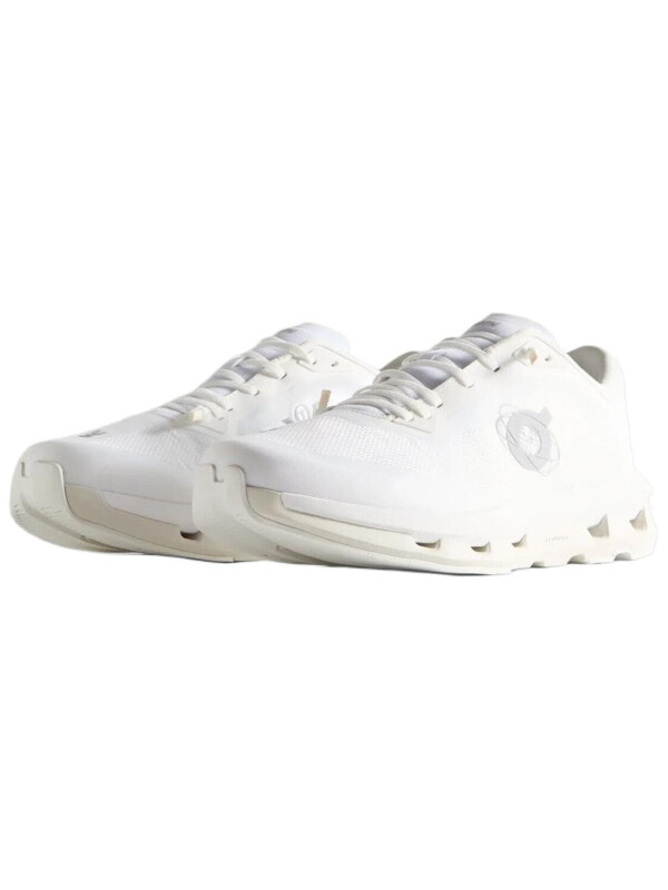 Кроссовки беговые мужские ON CloudzOne Kith White Ice