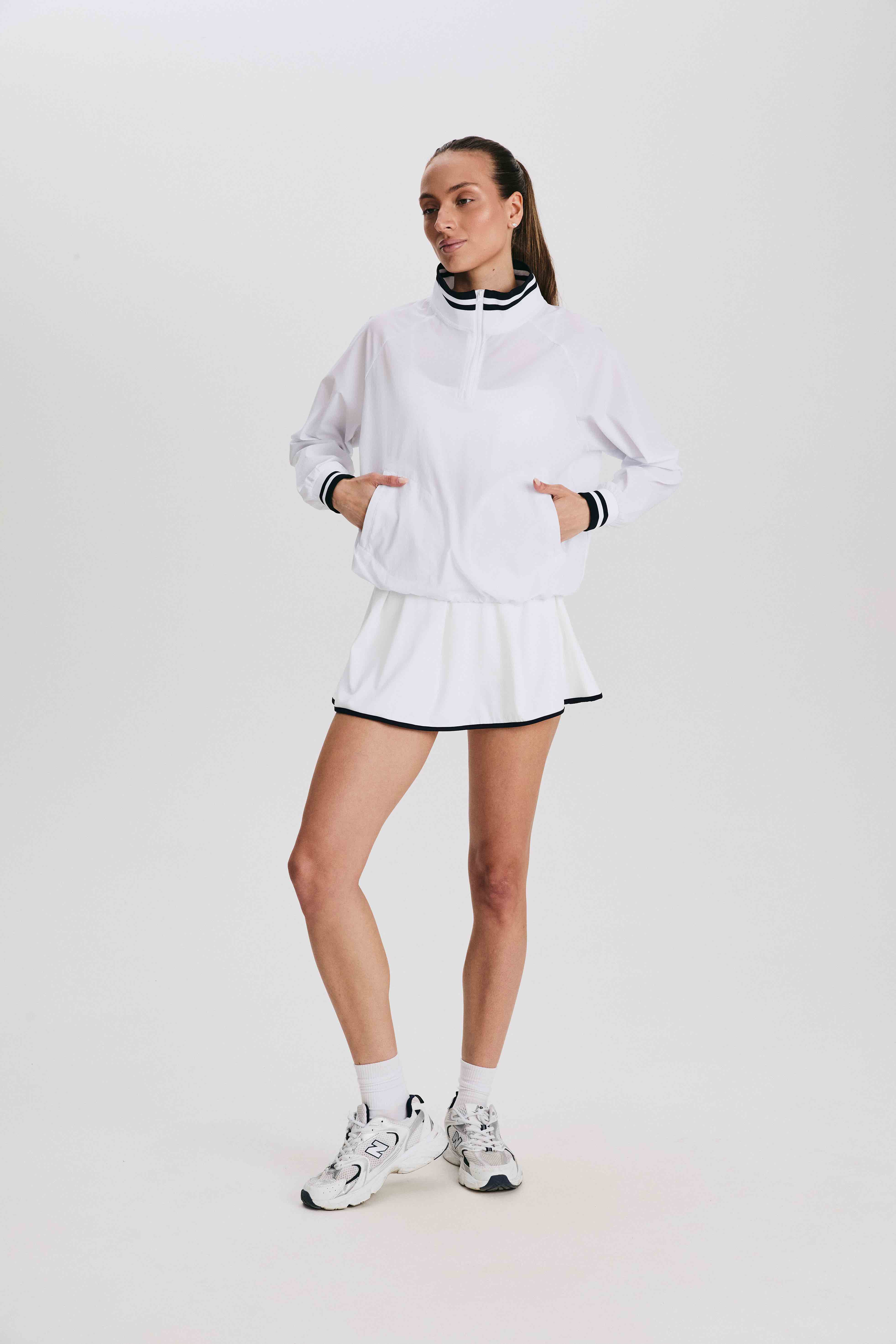 Костюм женский SURE TennisCore, Белый (S)