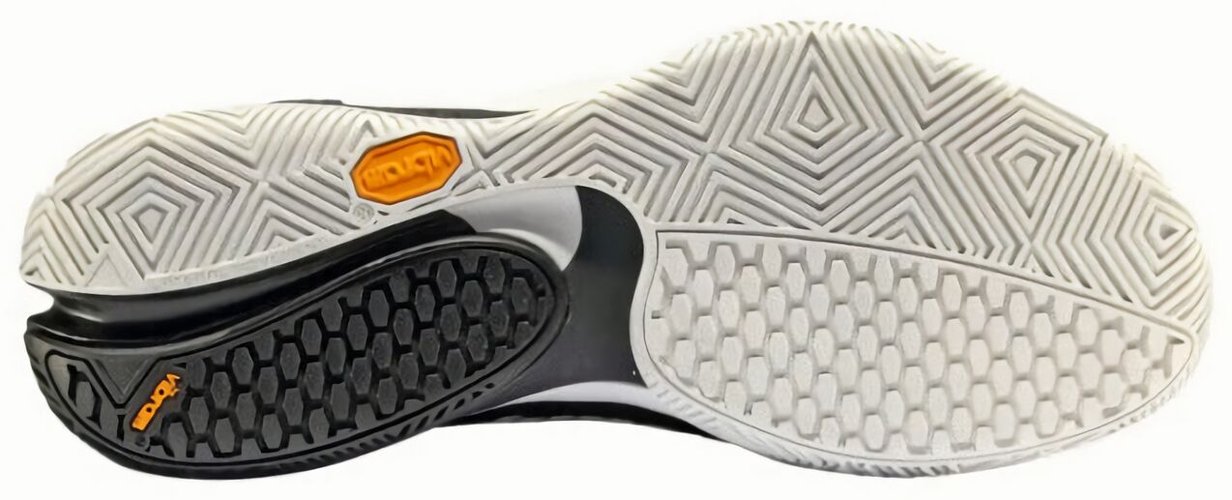 (EU) Кроссовки мужские Bullpadel Hack Vibram 24V, Черные (р. 44,5)