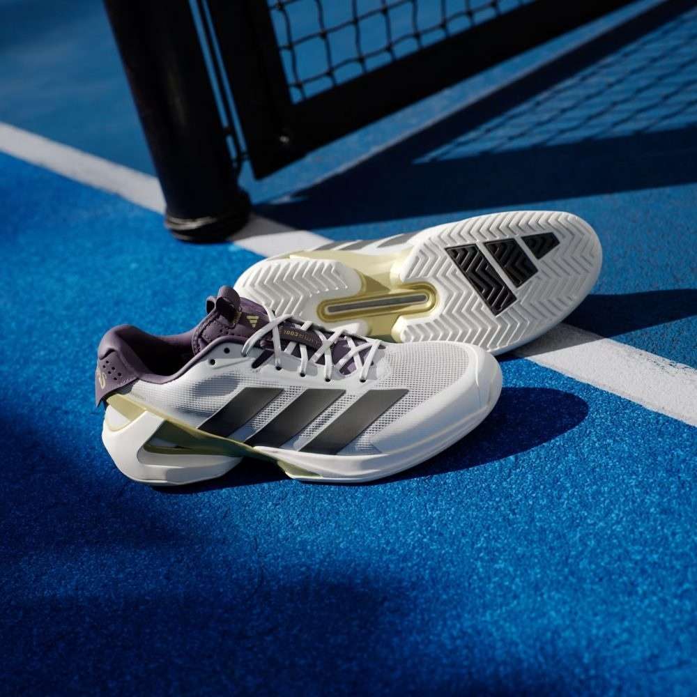 Кроссовки мужские Adidas Adizero Ubersonic 5, Белые/Черные/Золотые (р. 44,5)