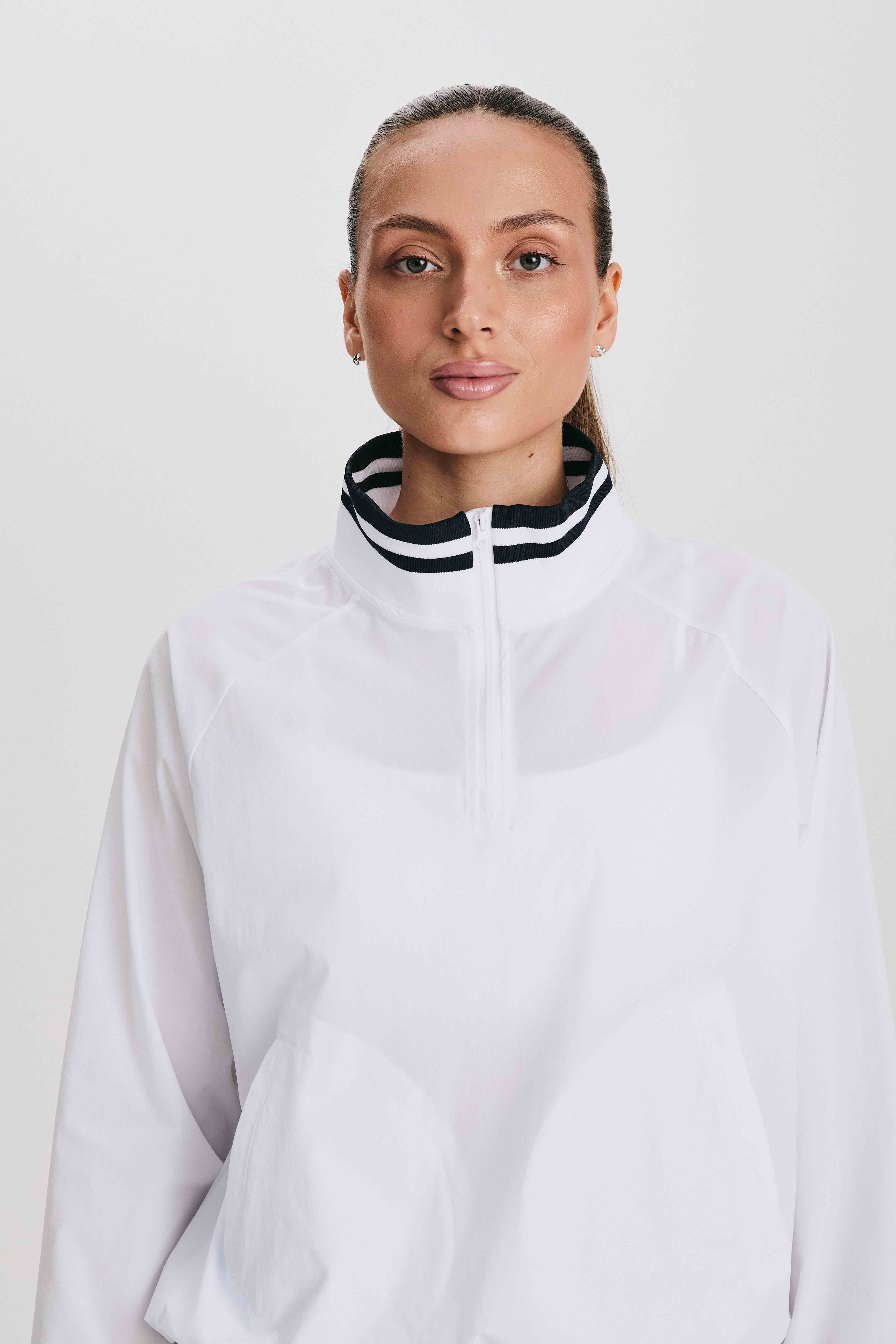 Костюм женский SURE TennisCore, Белый (S)