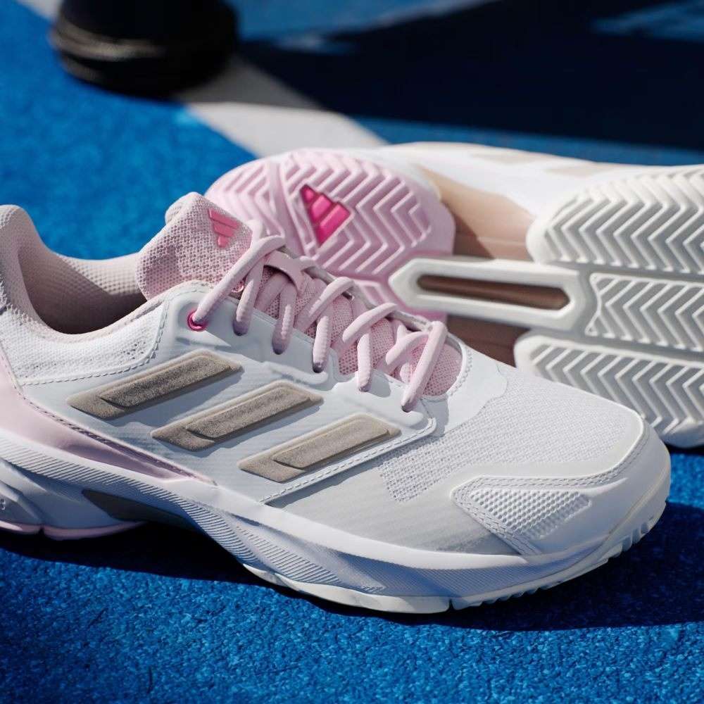 Кроссовки женские Adidas Courtjam Control 3, Белые/Розовые, с системой стабилизации, из переработанных материалов (р. 35,5)