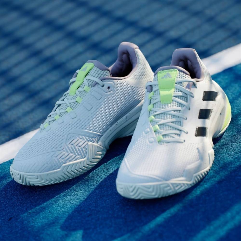 Кроссовки женские Adidas Barricade 13, Белые/Чёрные (р. 41,5)