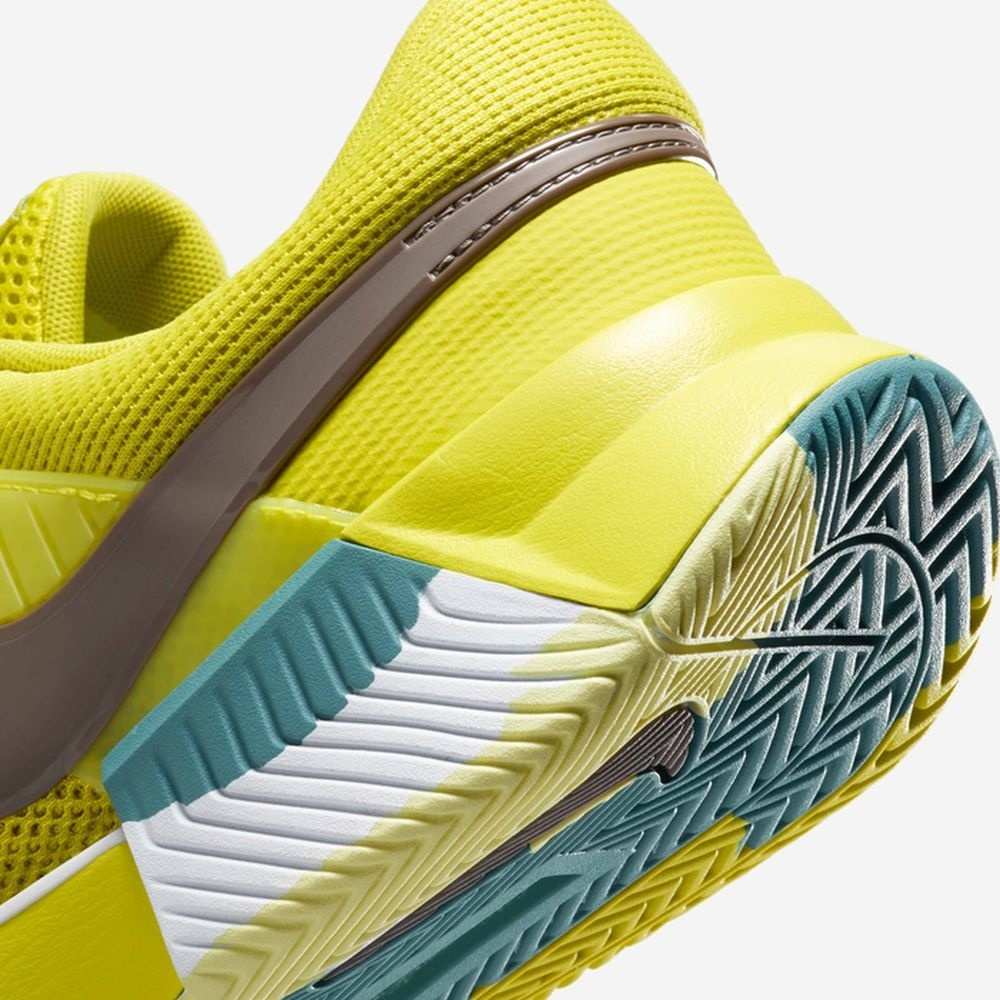 Кроссовки женские Nike Zoom GP Challenge 1, Бело-Розовые, с амортизацией Air Zoom (р. 42)