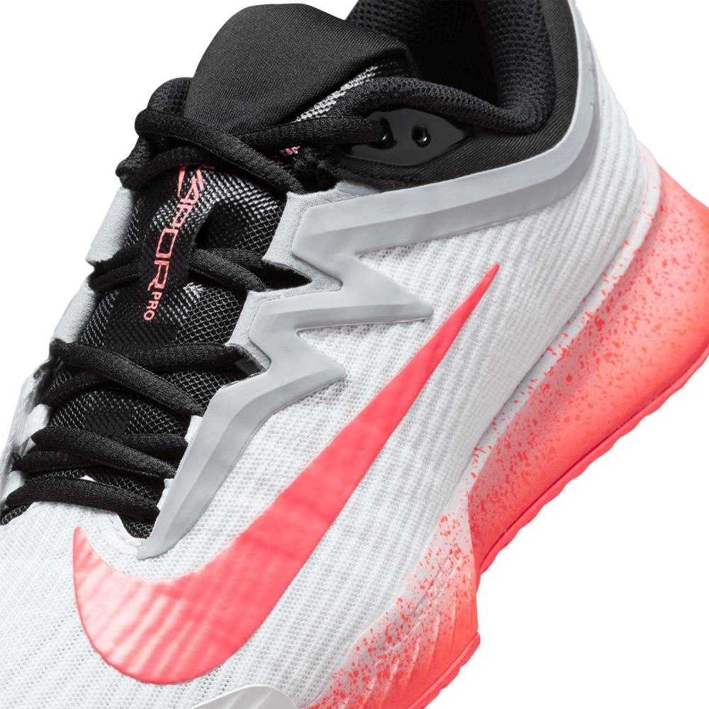 Кроссовки женские Nike Vapor Pro 3 Hard Court Premium, Белые/Чёрные/Оранжевые, для твёрдых кортов, с амортизацией Air Zoom (р. 38)