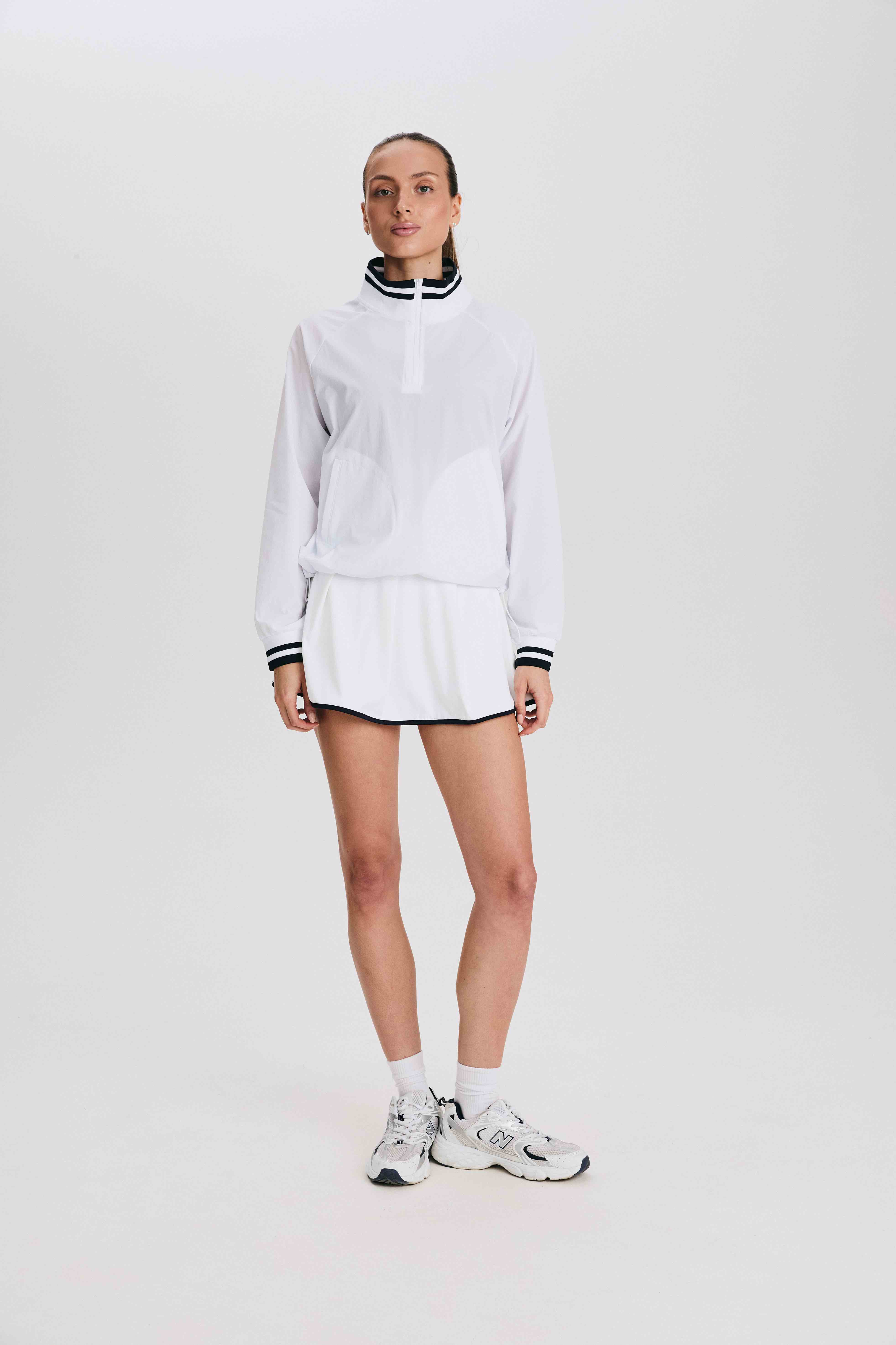 Костюм женский SURE TennisCore, Белый (S)