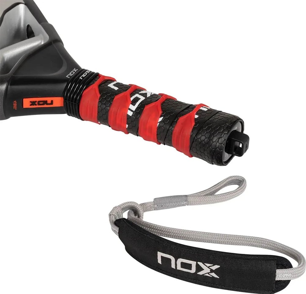 (EU) Ракетка для падел тенниса Nox At Genius Attack 18K Agustín Tapia 2024