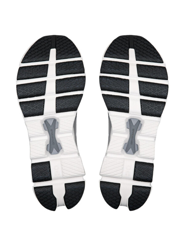 On Cloud 4 sneakers