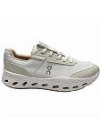 On THE ROGER Tennis Shoes Men's Low Top White