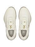 On The Roger Pro Low top Tennis Shoes Men's White
