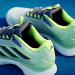Кроссовки женские Adidas Avacourt 2, Зелёные/Чёрные, из переработанных материалов (р. 39)